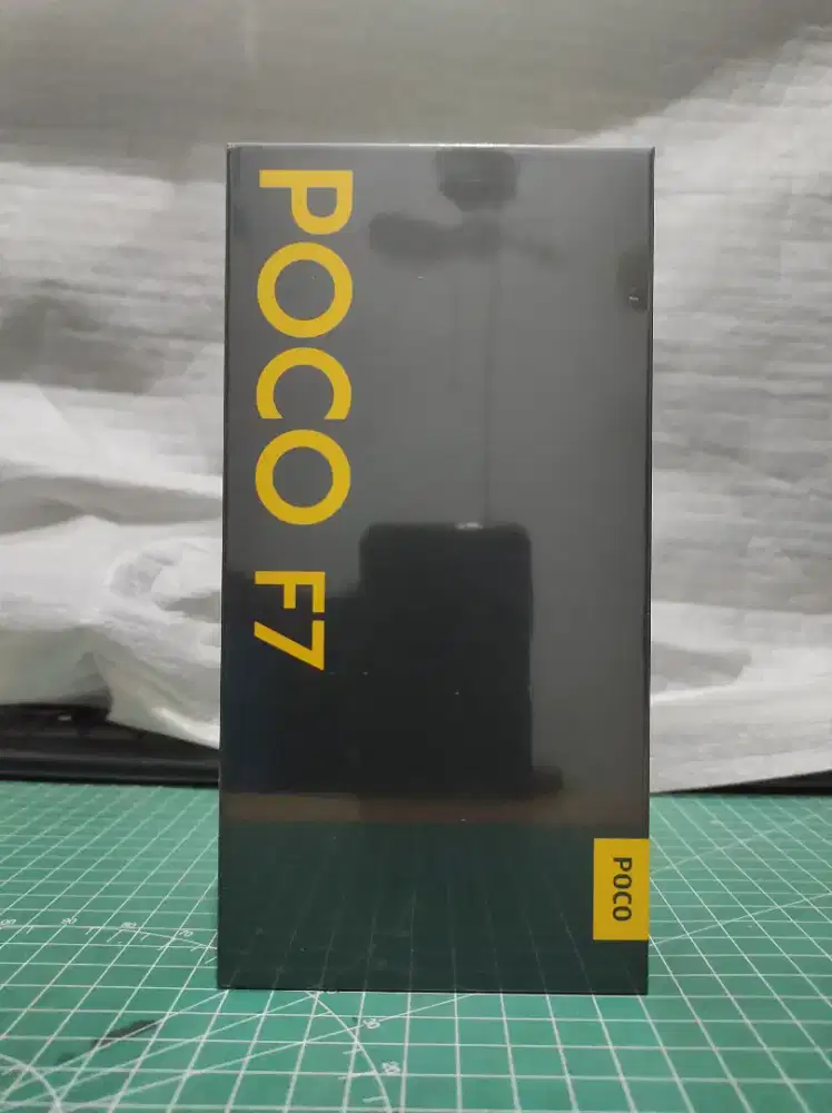 POCO F7 BLACK NEW SEGEL 12/512