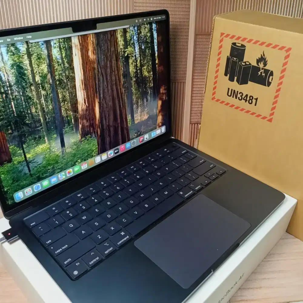 Macbook air m3 ram 16gb ssd 256gb CC 30/bh100%