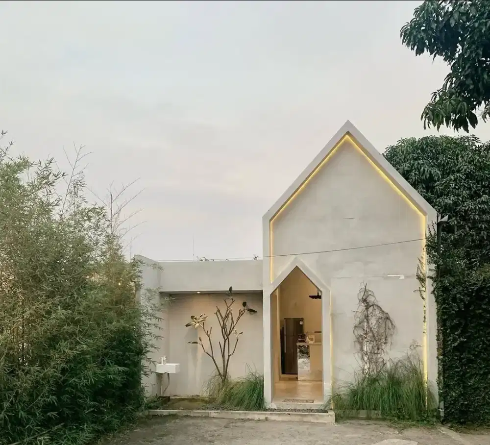 Di butuhkan waiter/waitress coffee shop