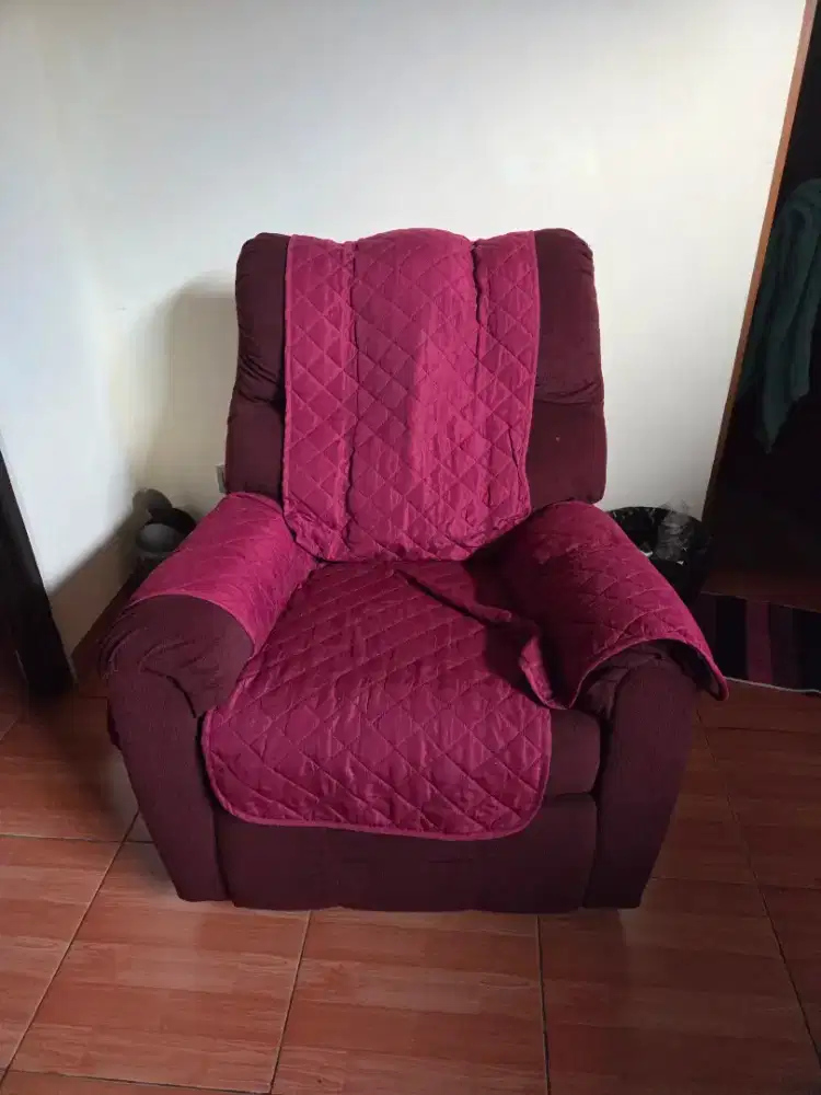 Kursi Goyang Lazy Boy Ashley Informa