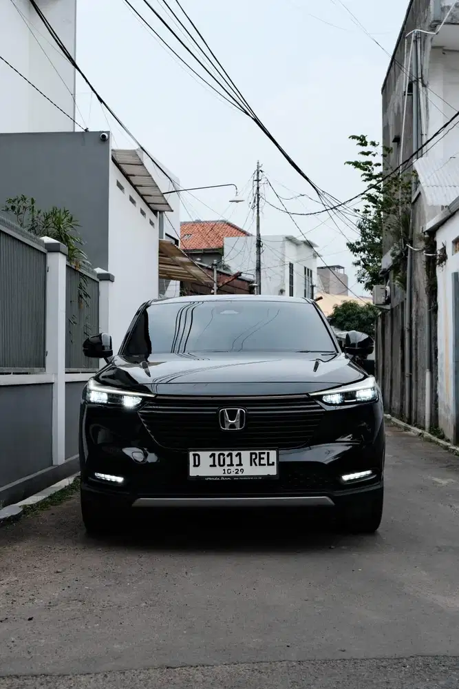 LOW KM // HONDA ALL NEW HRV SE 1.5L AT 2022 FULL ORIGINAL