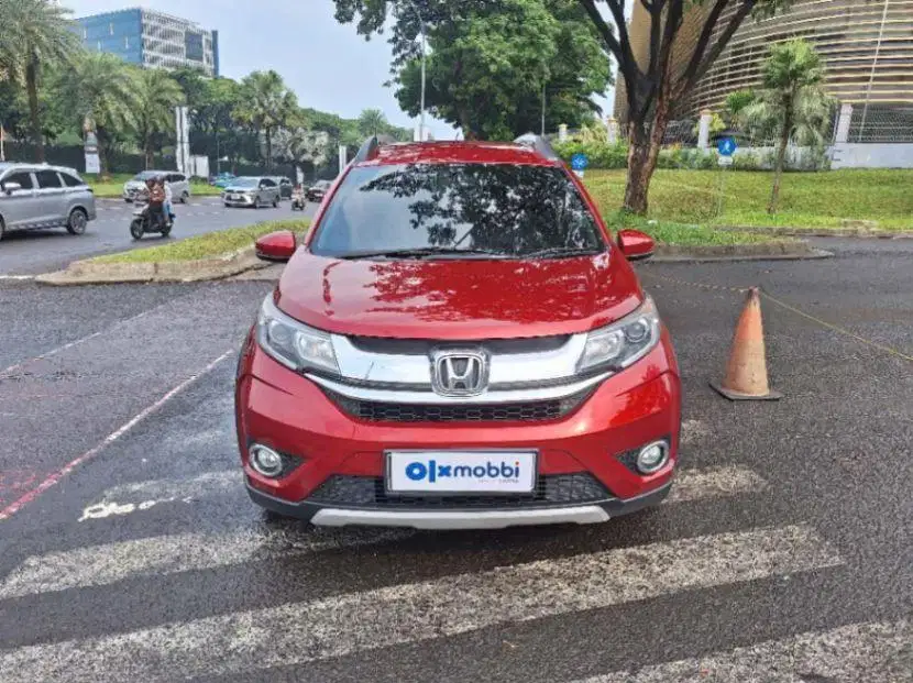DP MURAH Honda BR-V 1.5 E Bensin-AT 2017 CBYRB