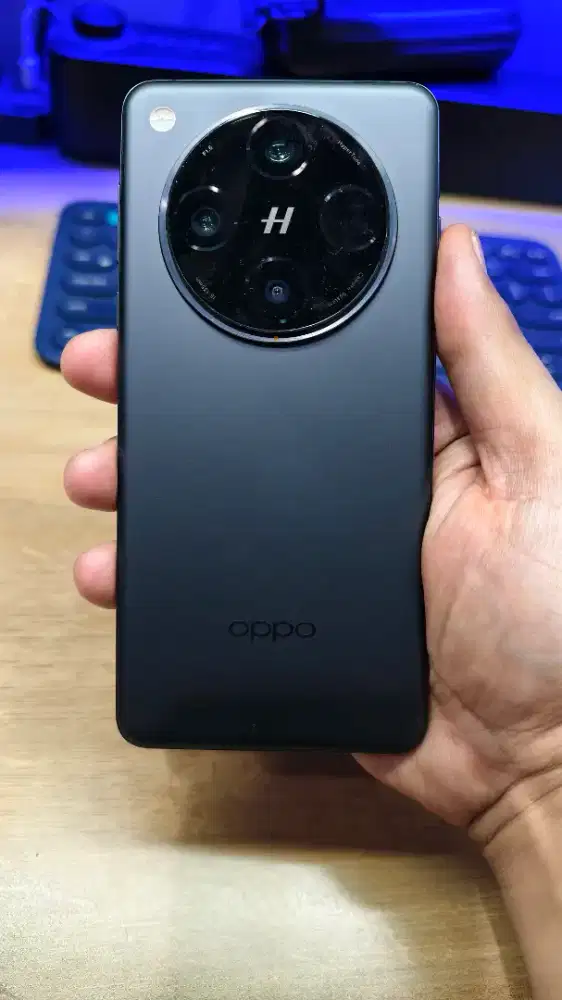 Oppo Find X8 Pro 16/512Gb 5G Hitam