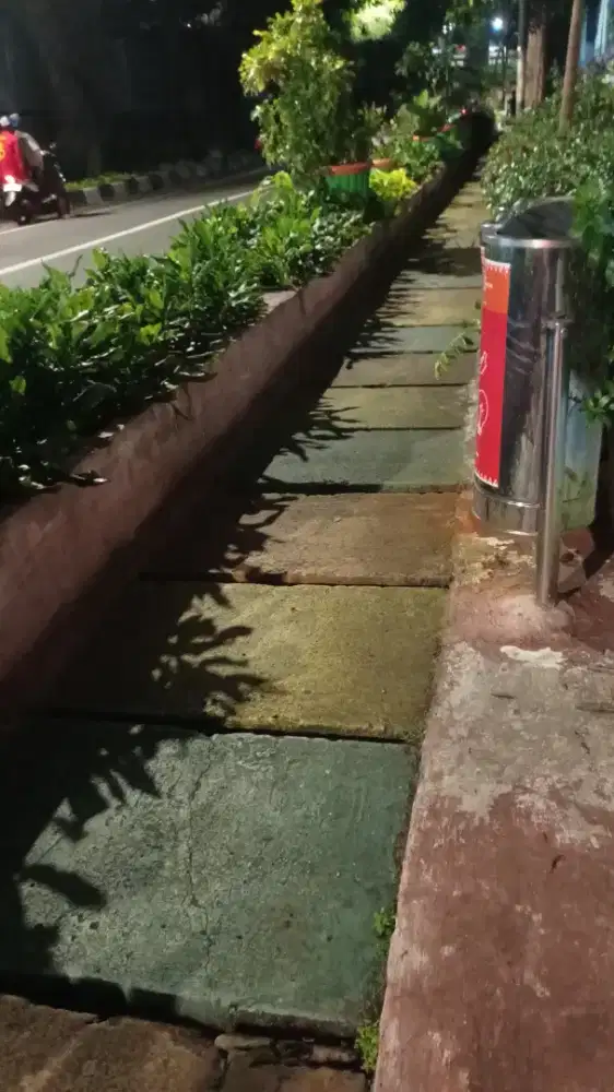 Mencari pekerjaan jaga kost atau jaga rumah