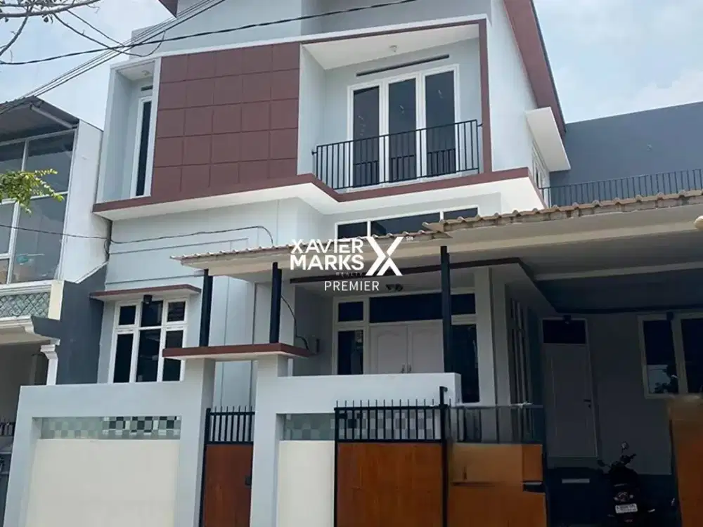 Rumah Modern Dekat Pusat Kota di Tunggulwulung Lowokwaru Malang