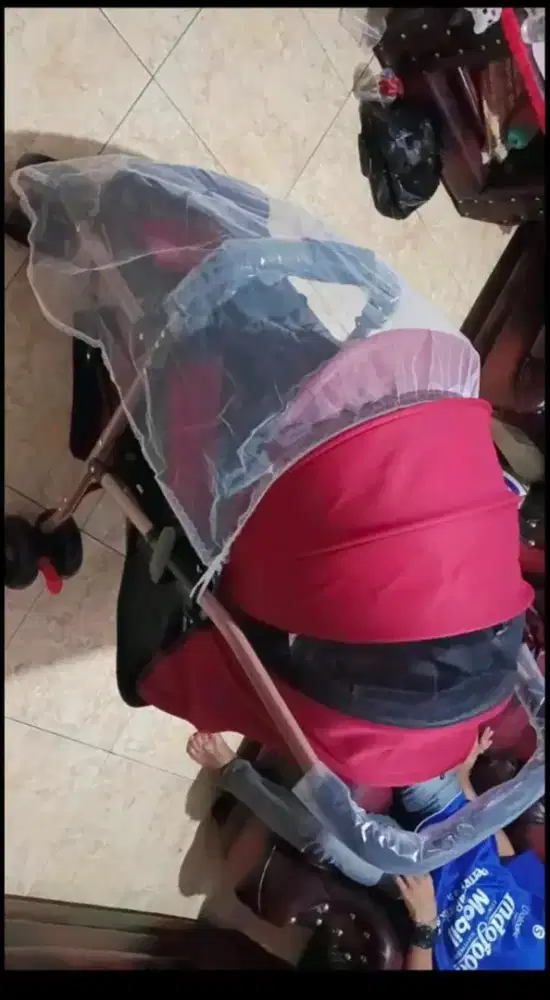 Stoler dan lampu lite