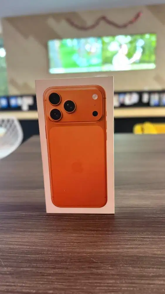 IPHONE 17 PROMAX 1 TB COSMIC ORANGE