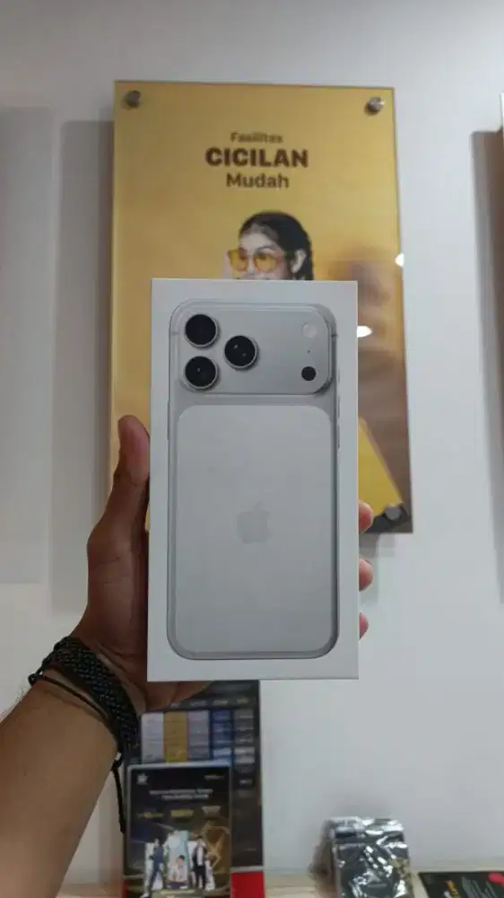 Kredit Iphone 17 Pro Max Ibox