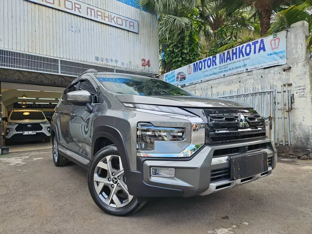 27 rb km Xpander Cross New Premium 1.5 CVT 2023 nik 2022 green bronze