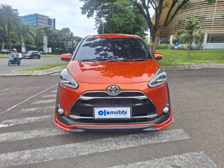 DP MURAH Toyota Sienta 1.5 Q Bensin-AT 2016 CSOZB