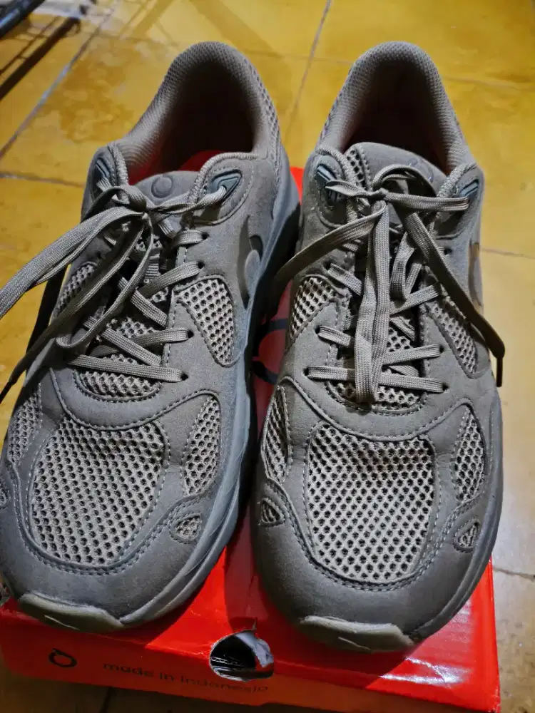 Ortuseight Brisbane Cooper No 43 Baru Beli 12 Desember