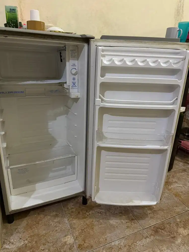 Kulkas Normal dingin