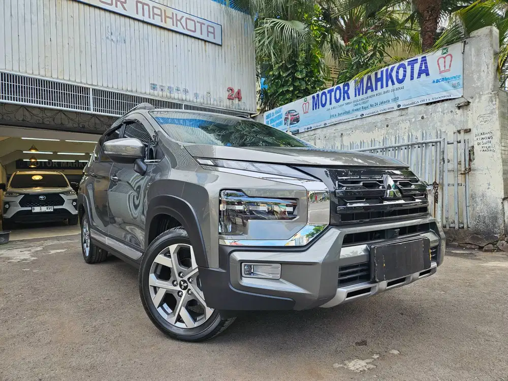 27 rb km Xpander New Cross Premium CVT 2023 nik 2022 expander hijau
