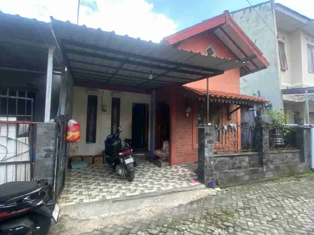 DIJUAL RUMAH MURAH STRATEGIS , di LEMPONG SARI PALAGAN