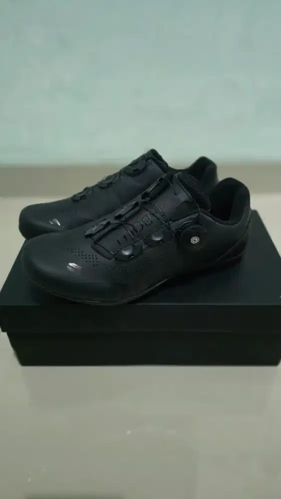 Sepatu Sepeda Roadbike Cleat