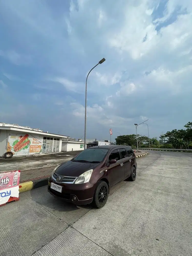 Grand Livina 2013 SV Manual