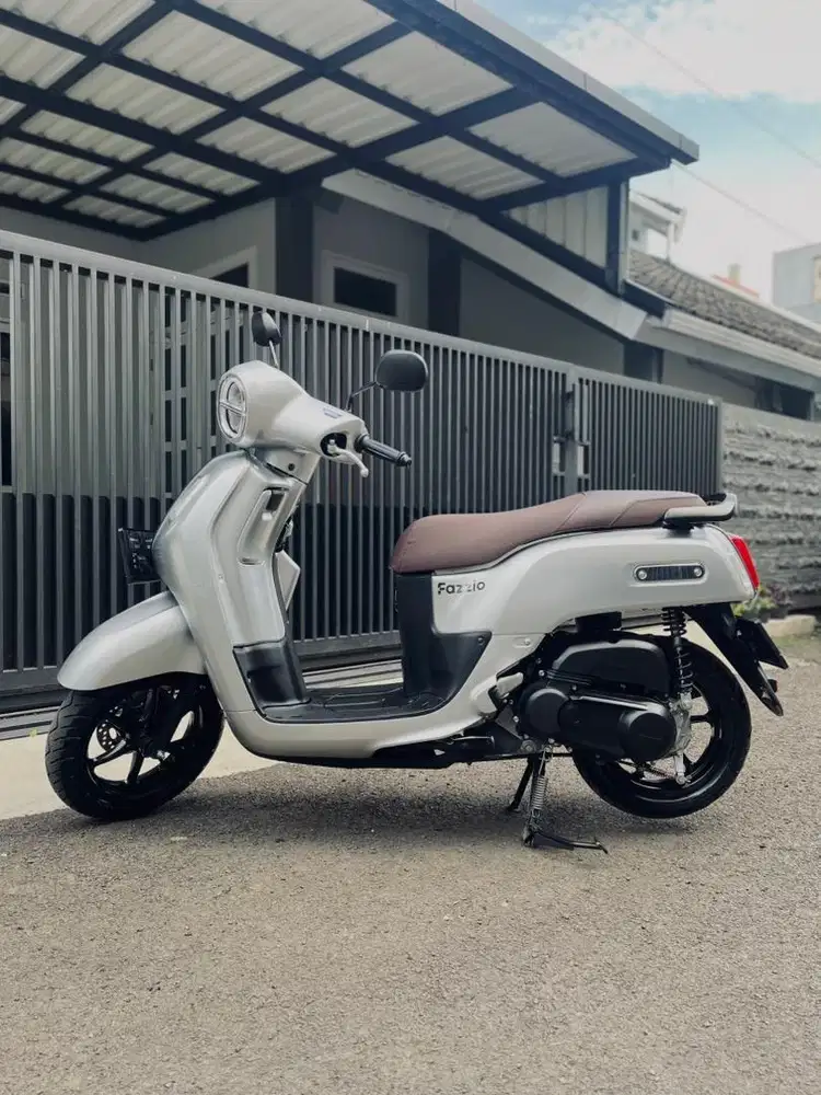 YAMAHA 19FAZZIO LUX 2024 ( TIPE TERTINGGI )