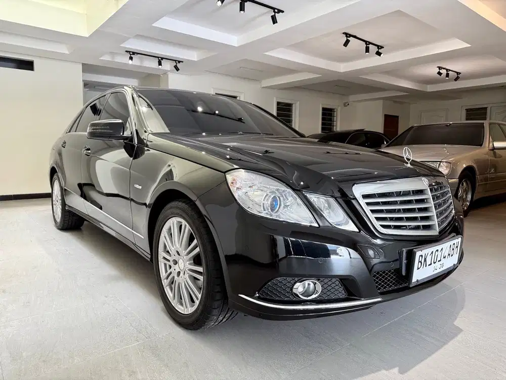 KM 7rb!! E250 ELEGANCE 2010 E250 CGI 2010 E250 2010 E250 W212 mercy