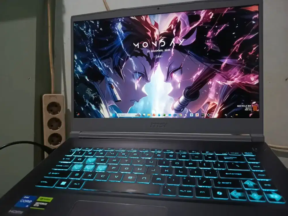 Laptop gaming msi thin-15