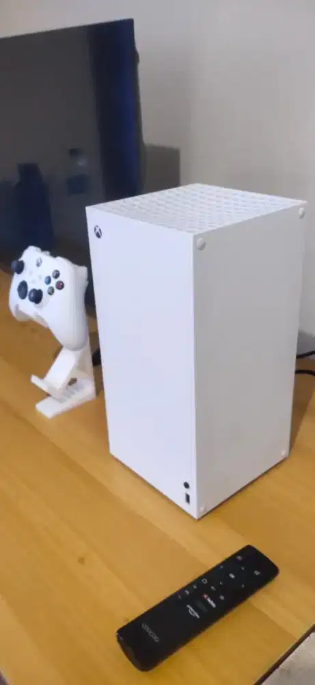 XBOX Series X Digital White Edition Second  99% Like New !!