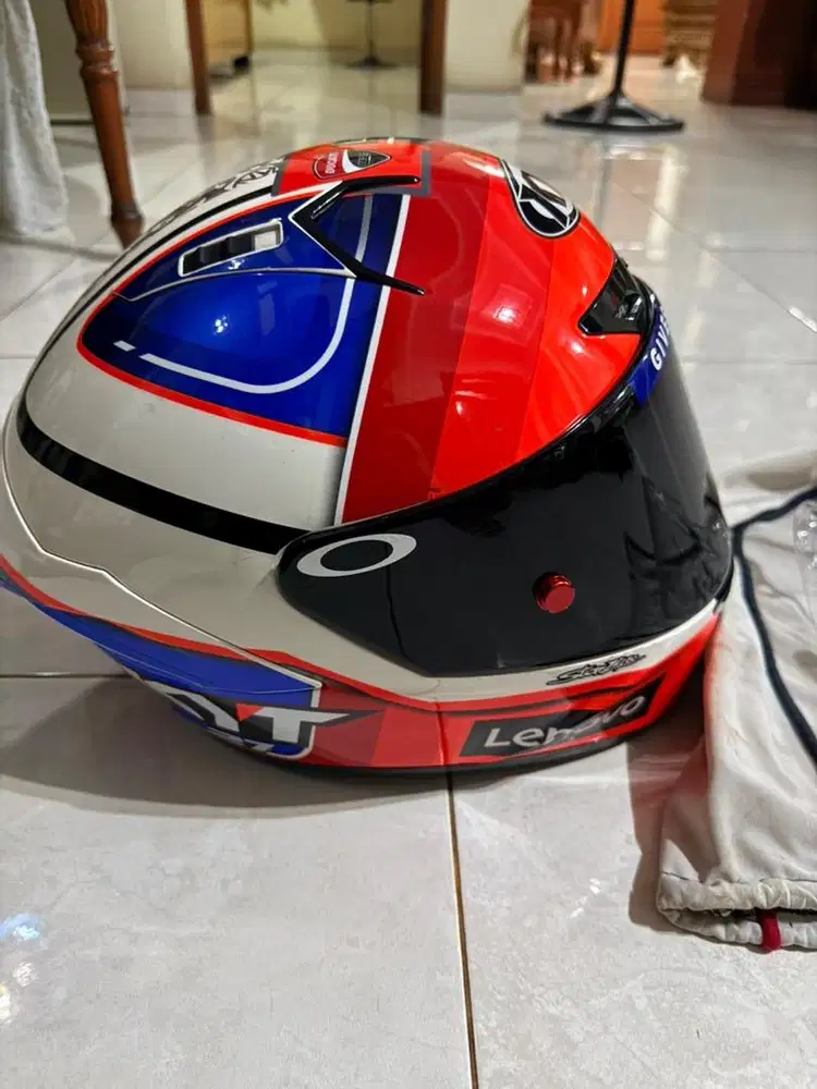 KYT NZ RACE PIRRO SIZE M LIMITED