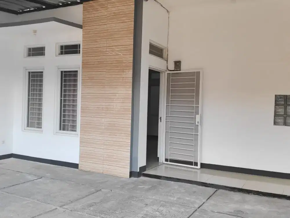 Rumah Minimalis Asri Siap Huni di Taman Rahayu Bandung