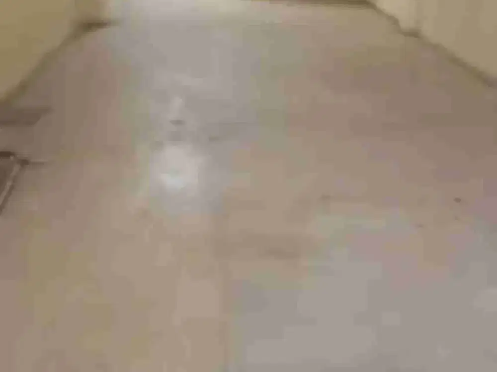 Sewa Ruko 3,5 lantai lokasi amat sangat strategis di duri selatan usaha apa aja pasti untung