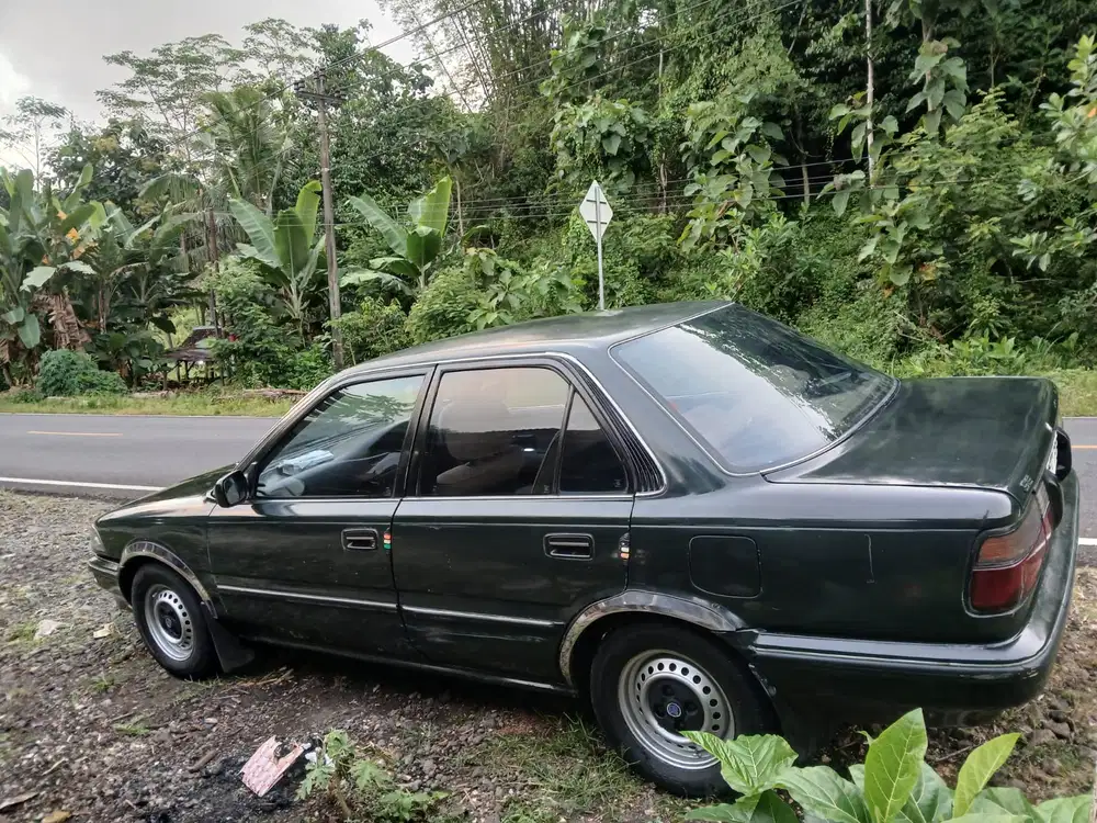 Toyota Twincam 1989 Bensin