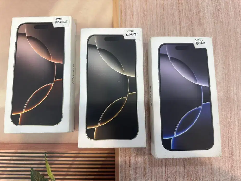 iPhone 16 Pro 256GB New Segel Beacukai Desert,Black,Natural