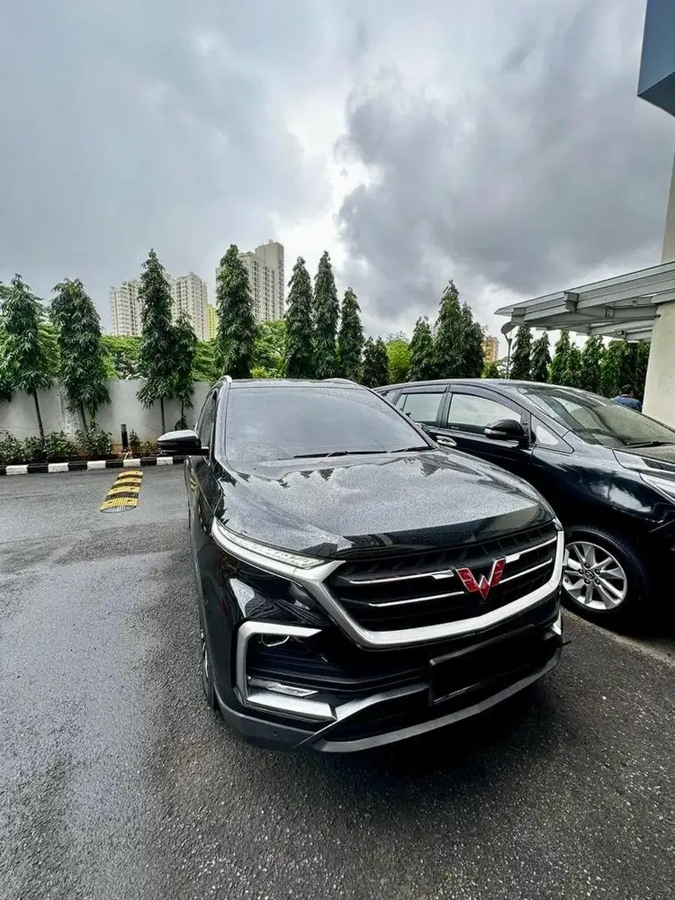 WULING ALMAZ 7 SEATER