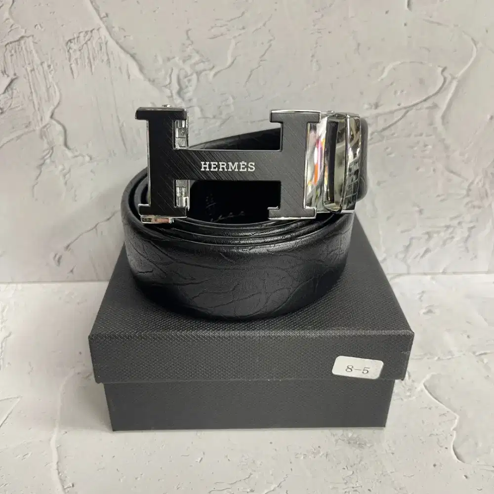 Tali pinggang kulit asli