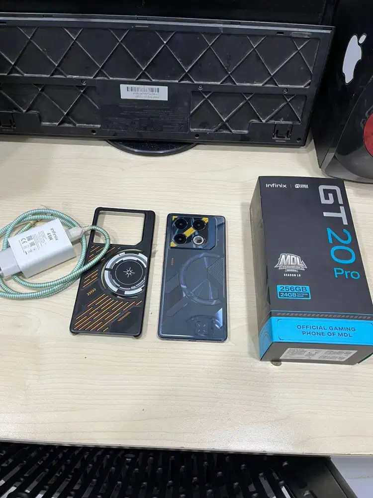 Hp Infinix GT 20 Pro (12/256) Tipe tertinggi