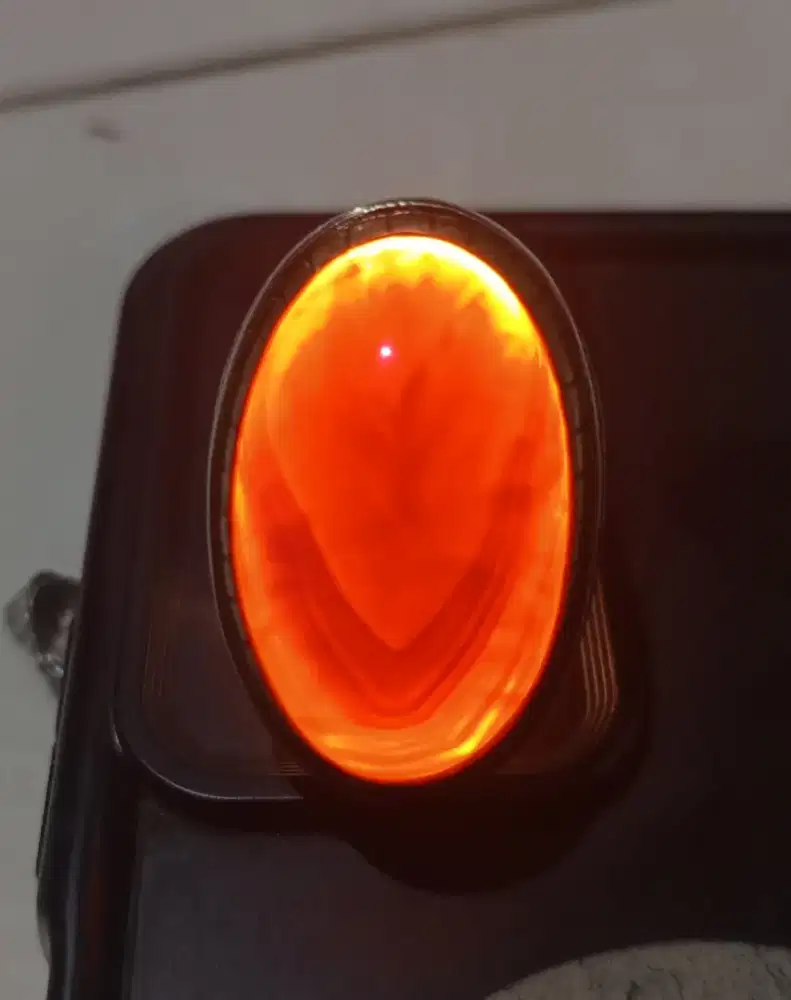 Pandan merah motif mewah