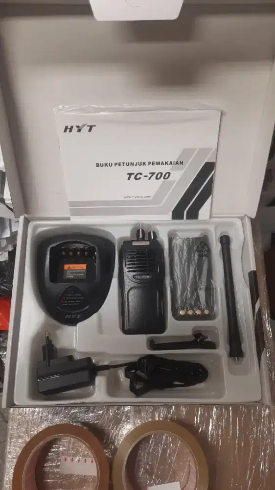 HT HYT TC-700 VHF (146-174 MHz) - Handy Talky Profesional