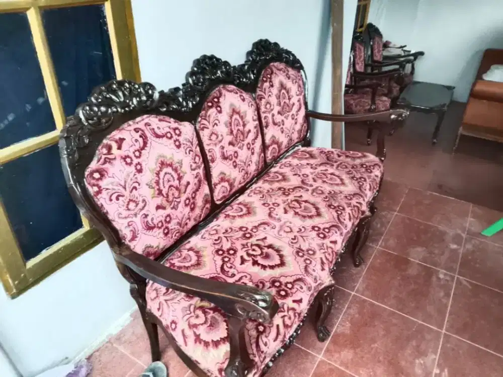 kursi tamu jati Francis 3111+1 meja kondsi bgus siap pakai