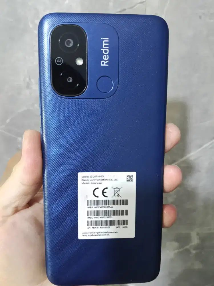 Dijual second redmi 12c ram 4gb internal 64gb