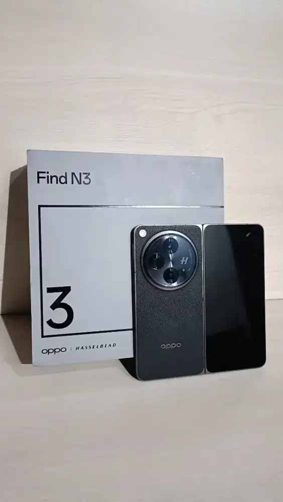 Di jual Oppo find N3 fold 512 like new