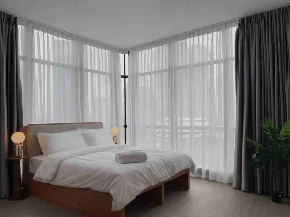 Sewa Apartemen Sudirman Suites Jakarta 3 Bedroom Full Furnished