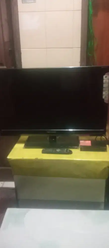 Tv led polytron 32in