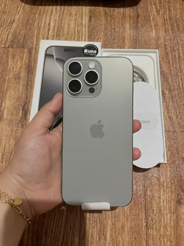 Iphone 16 promax 512gb blibli garansi panjang