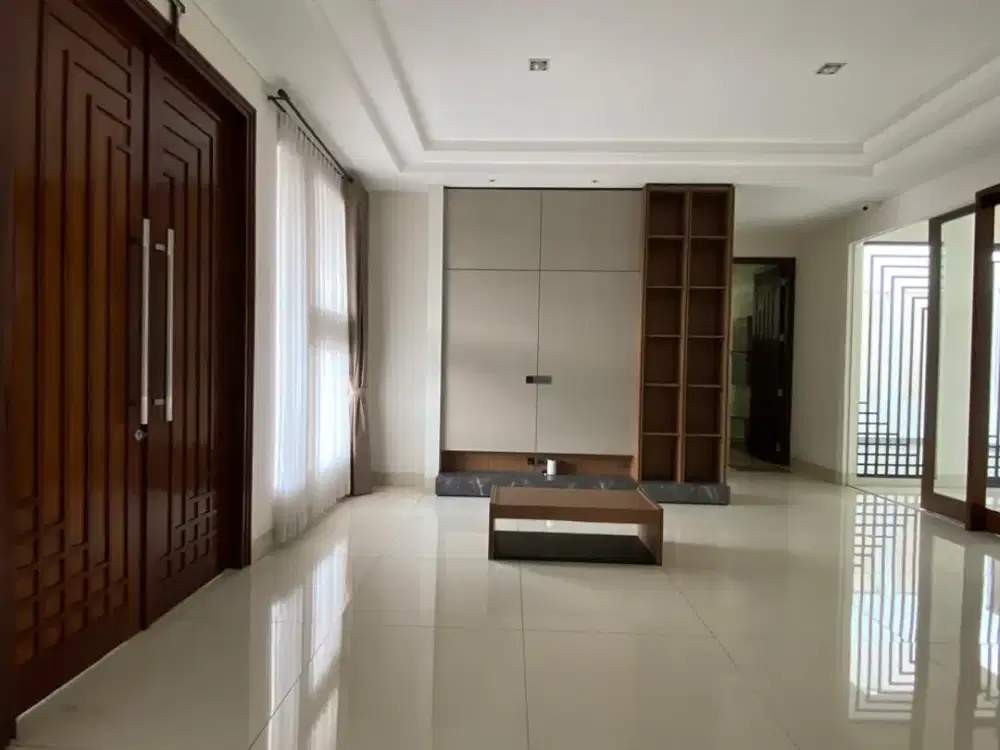 Rumah Mewah Setra Duta Super Luxury di Kawasan Strategis Bandung