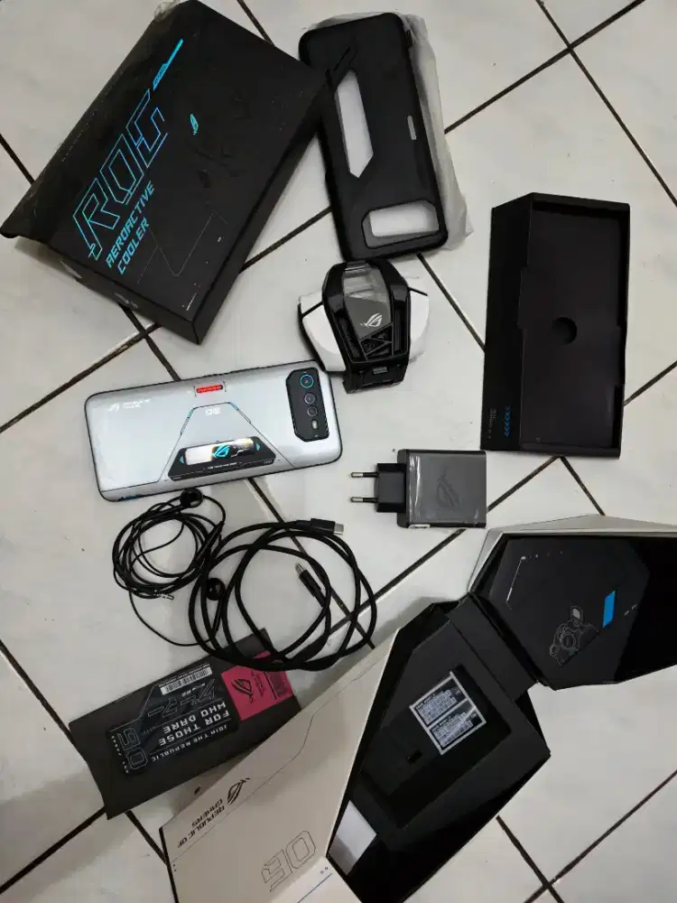 ASUS ROG 6 PRO SECOND FULL SET + AEROACTIVE COOLER