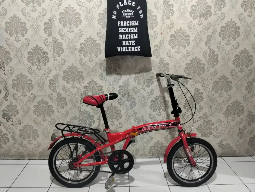 Sepeda lipat ukuran 16 untuk umur 5-8 tahun