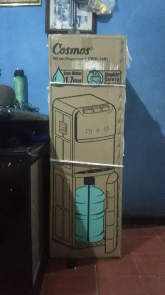 dispenser hot & cool , (galon dibawah)