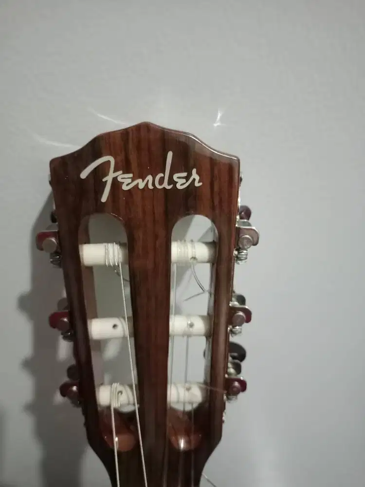 Jual Gitar Fender