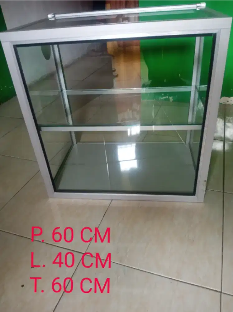Jual Etalase Kaca Murah