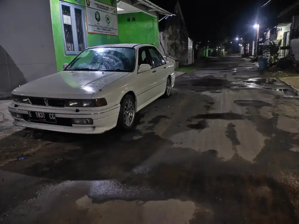 Mitsubishi Eterna DOHC GTI th 1991