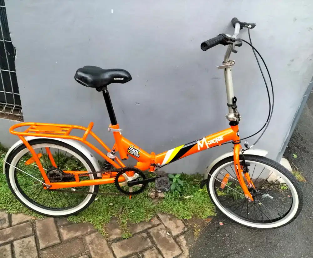 Sepeda lipat ukuran 20 normal siap goes