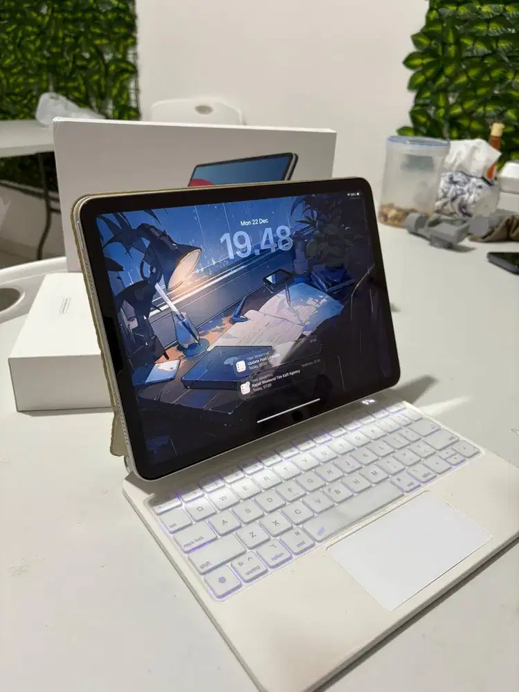 iPad Air 5 (2022) 64GB Space Grey + Magic Keyboard Case