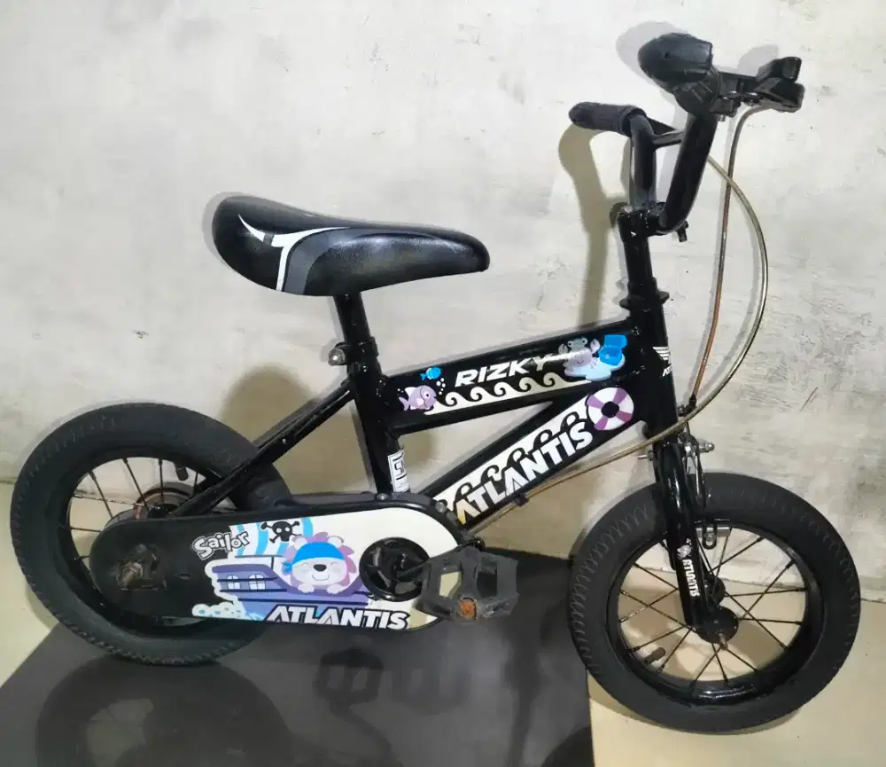Sepeda anak ukuran 12 untuk usia 4/5tahu